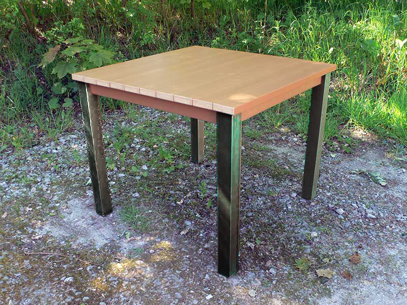Thames Garden Table  Square  Synthetic Wood  Recycled Plastic